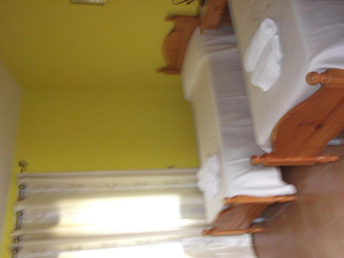 Hotel Il Nido Dell'Aquila Villanova Strisaili エクステリア 写真