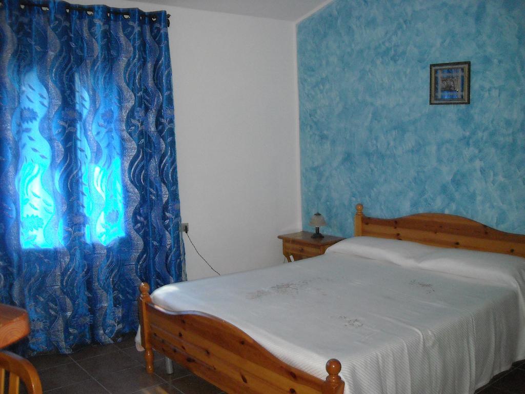 Hotel Il Nido Dell'Aquila Villanova Strisaili 部屋 写真