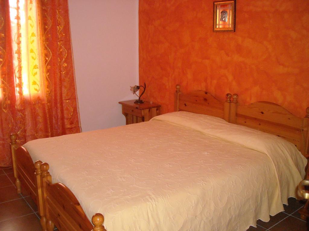 Hotel Il Nido Dell'Aquila Villanova Strisaili 部屋 写真