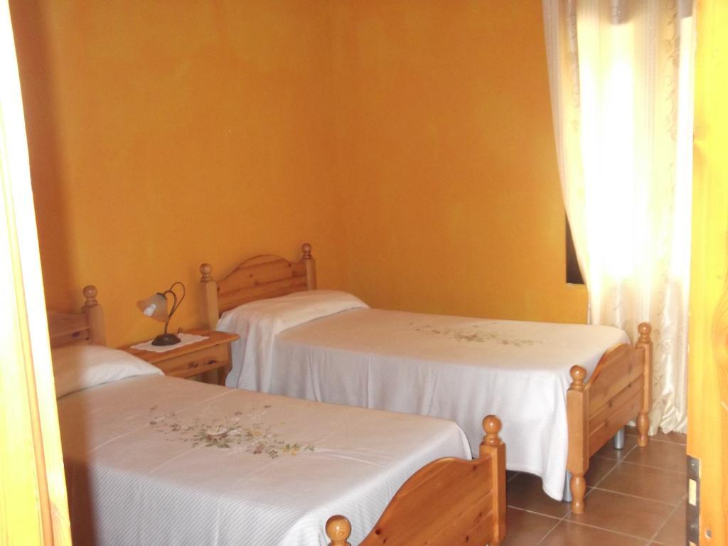 Hotel Il Nido Dell'Aquila Villanova Strisaili エクステリア 写真